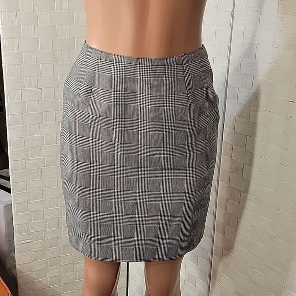 BRAND NEW DAILY HABIT PLAID ZIP CLOSURE ABOVE ANKLE PENCIL SKIRT - Picture 4 of 14